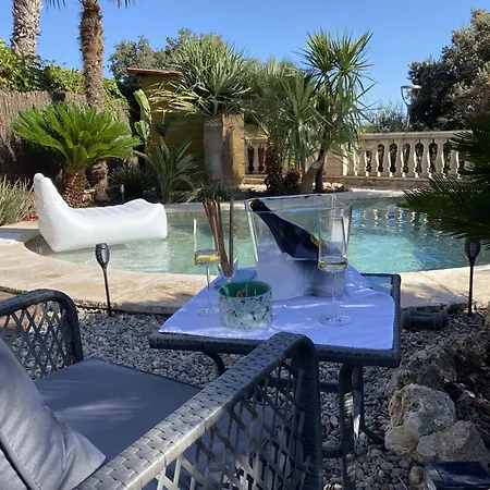 Vineyard Vista Retreat - Pacs del Penedes