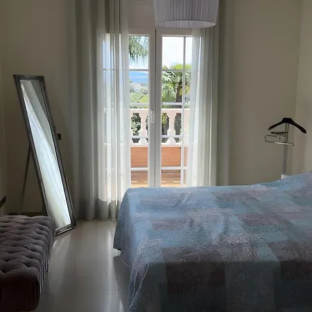Vineyard Vista Retreat -