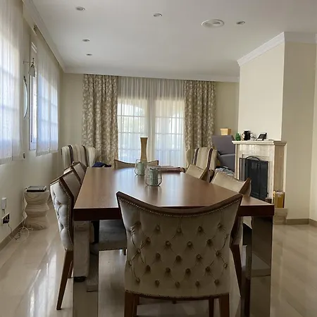 Vineyard Vista Retreat -