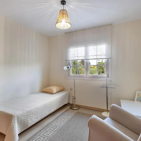 Holiday home Vineyard Vista Retreat - *