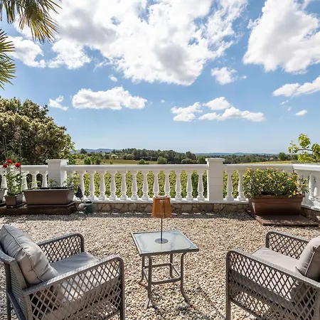 Vineyard Vista Retreat - Holiday home Pacs del Penedes